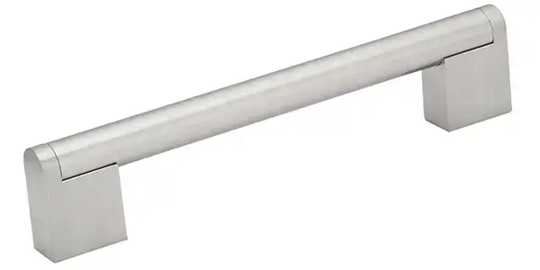 Metal Pull on Two Wide Posts (Ratel: Brushed Nickel)